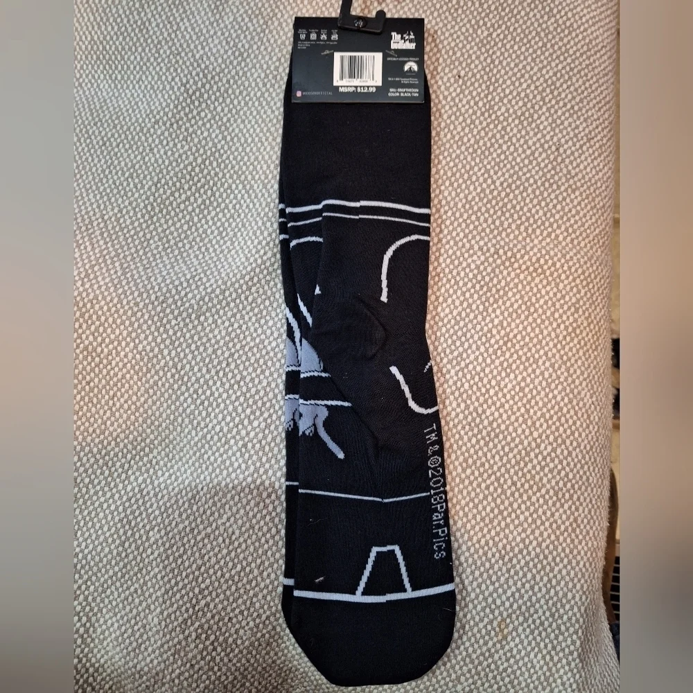 A pair of NWT Odd Sox 